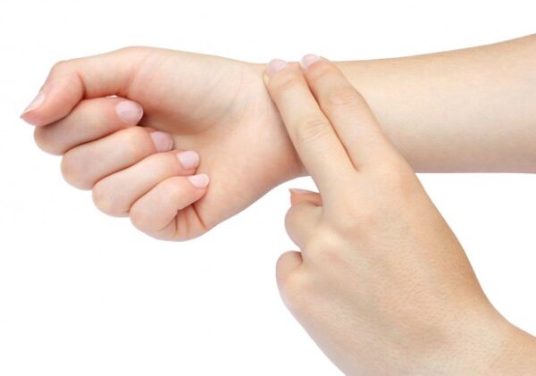 Signs and symptoms of chronic stress and high cortisol